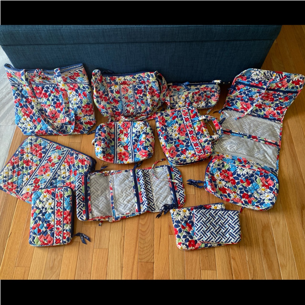 Retired - Vera Bradley ‘Summer Cottage’ 11-piece Accessory Bundle